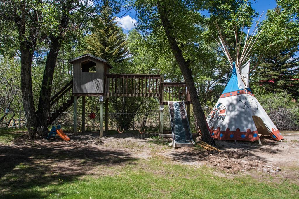 Stagecoach Inn & Suites Дубойз Екстер'єр фото