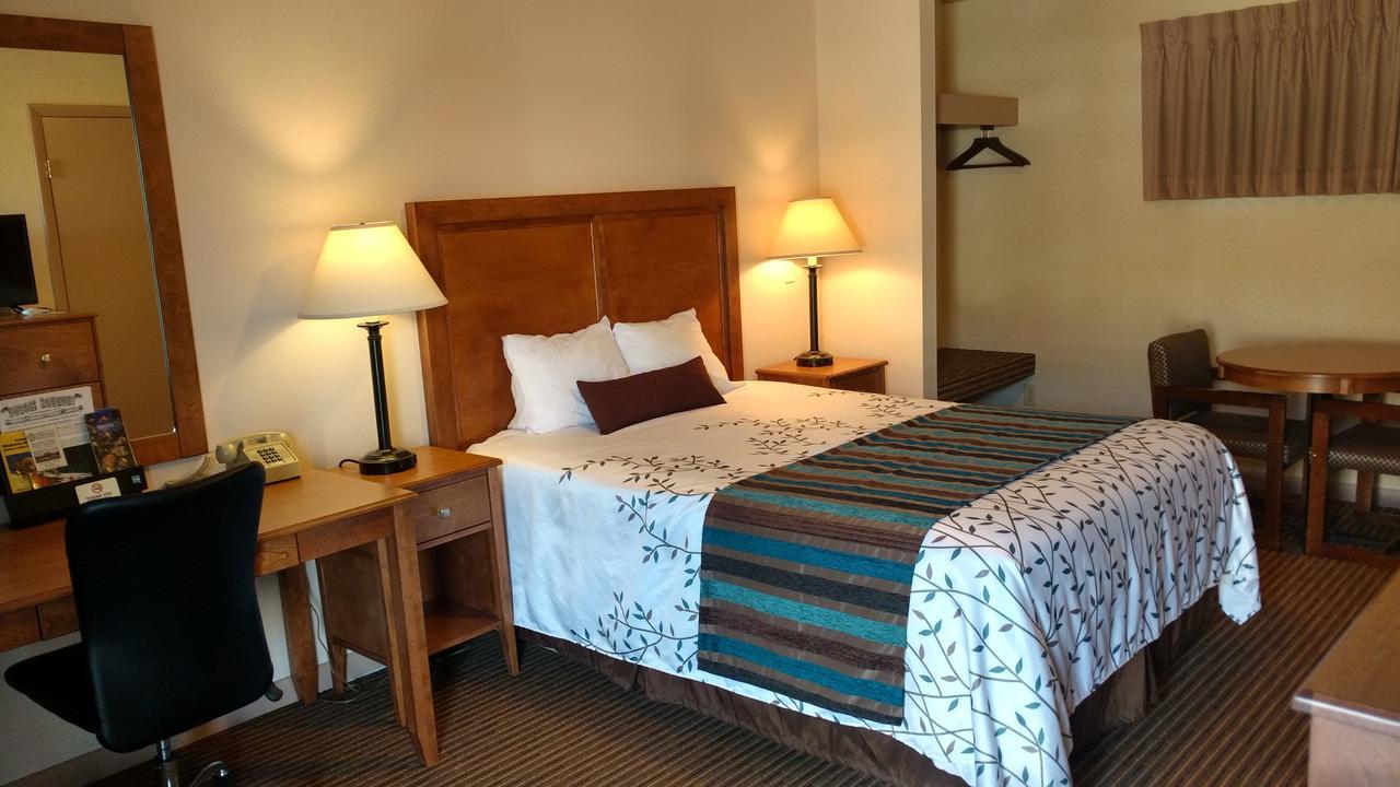 Stagecoach Inn & Suites Дубойз Екстер'єр фото